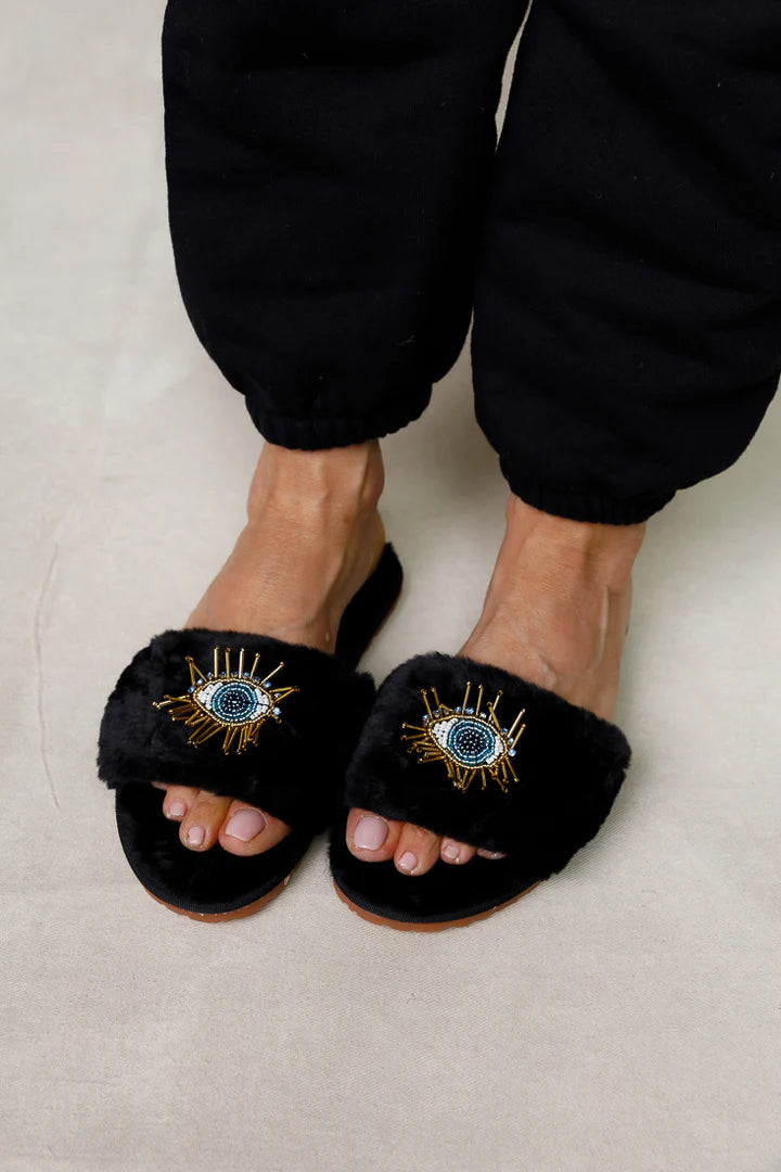 Eyelash Plush Slipper